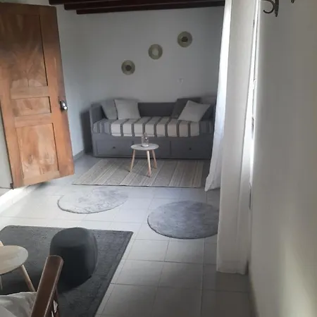 A La Campagne Avec Piscine Apartment Biziat
